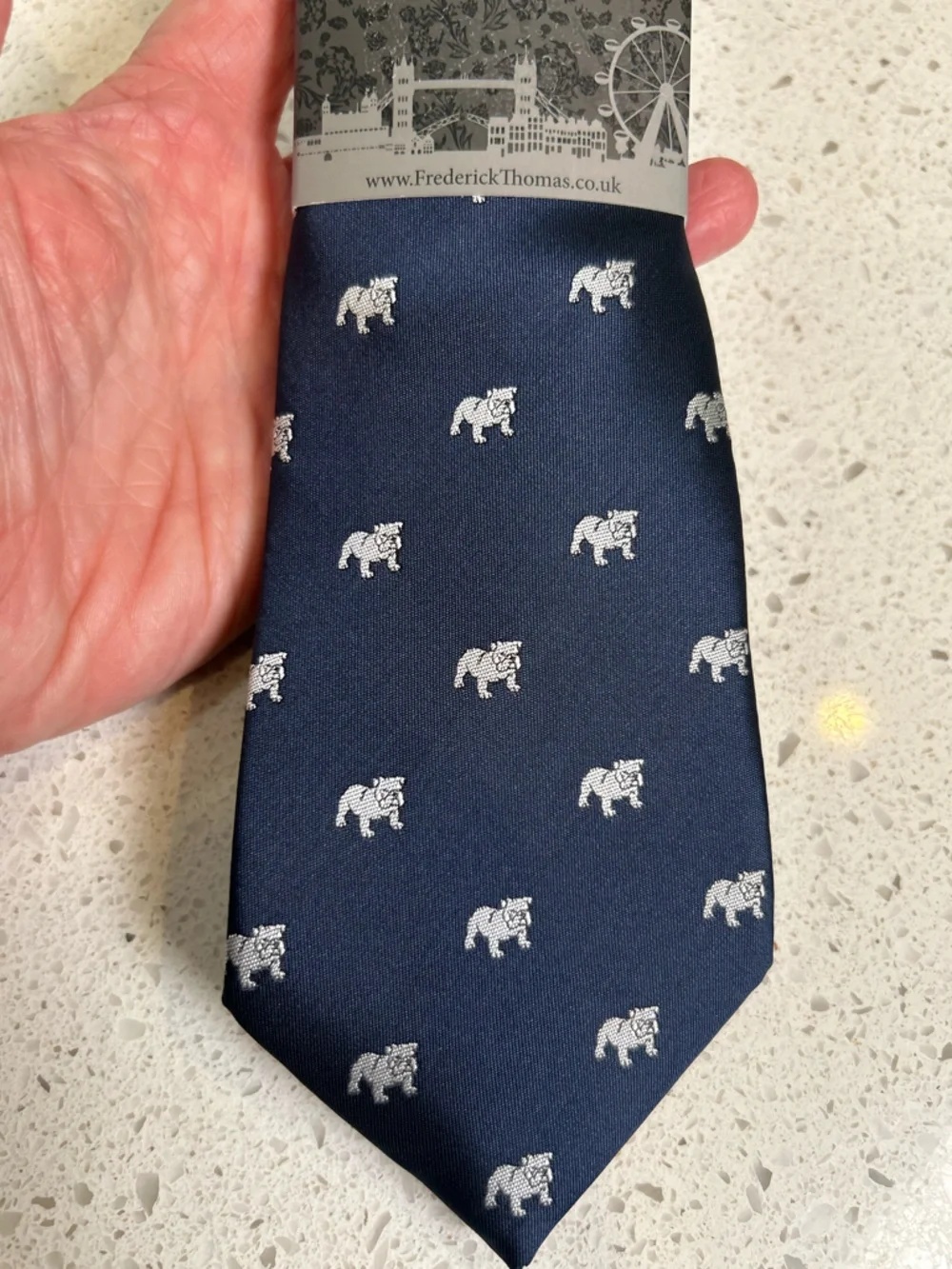 Frederick Thomas London Navy British‎ Bulldog Handmade Tie NWT